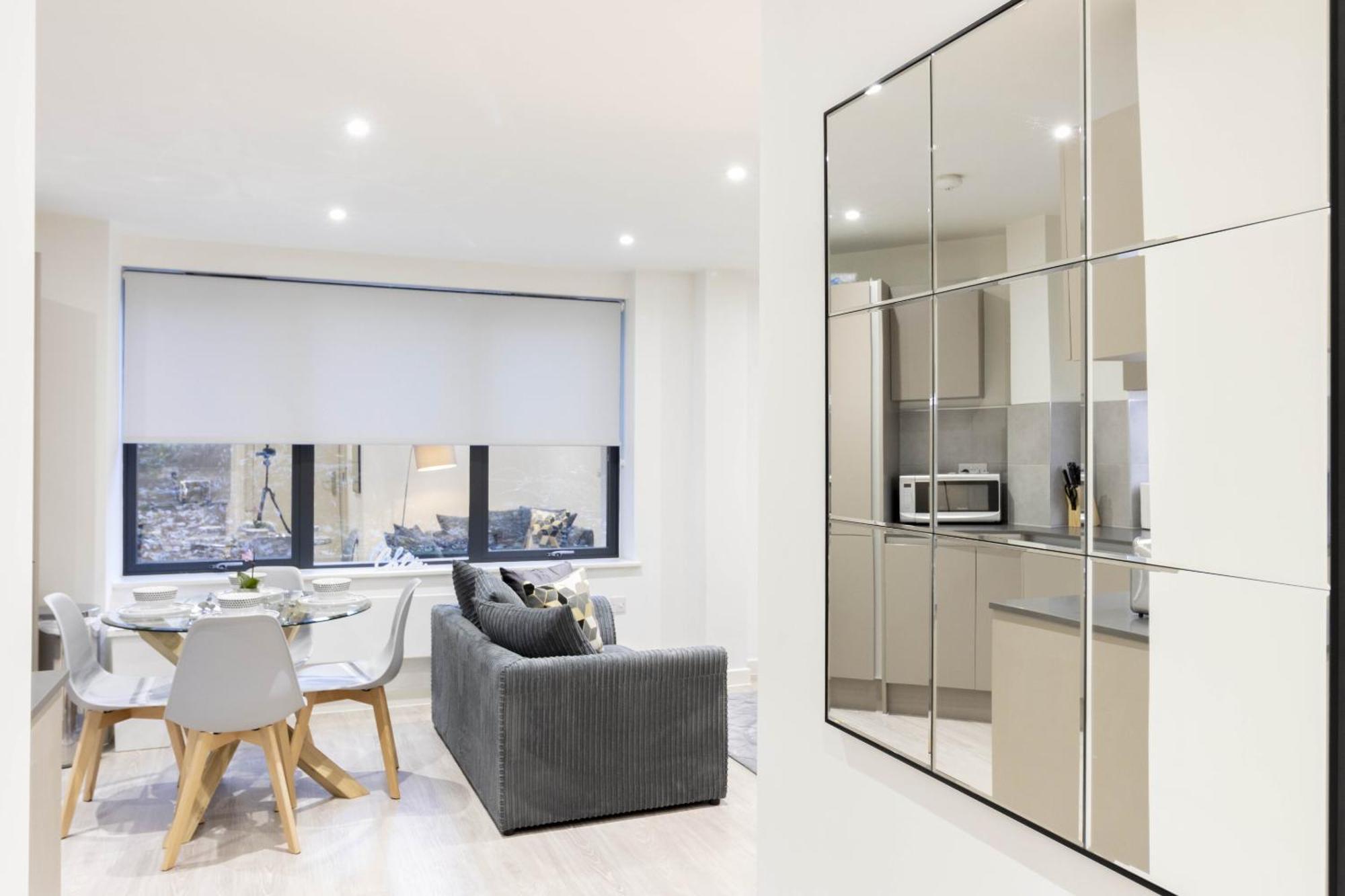 Linacre 1&2 - One And Two Bed Flat Behind The Cathedral With Free Parking And Fast Wifi Apartment Exeter Bilik gambar