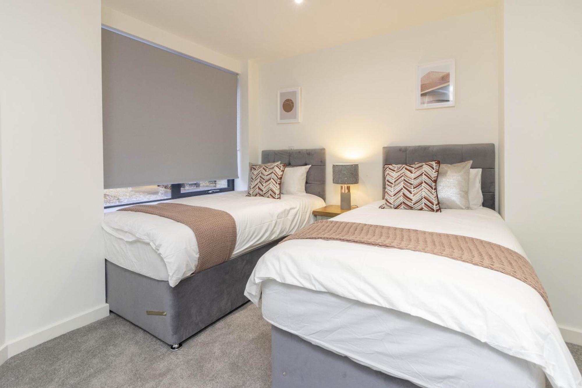 Linacre 1&2 - One And Two Bed Flat Behind The Cathedral With Free Parking And Fast Wifi Apartment Exeter Bilik gambar